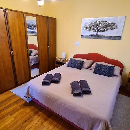 Apartment Gasparac - 30 Meters From The Beach Ika Dış mekan fotoğraf