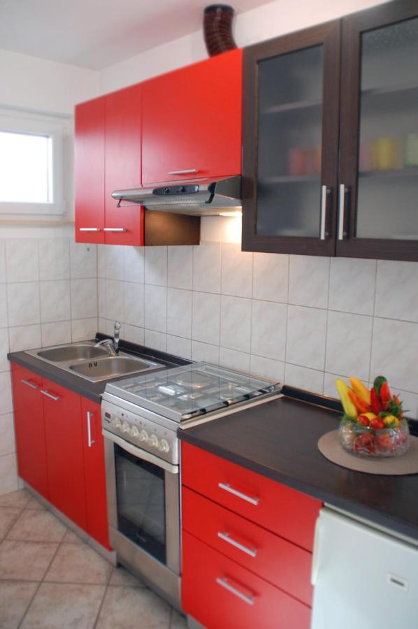 Apartment Gasparac - 30 Meters From The Beach Ika Dış mekan fotoğraf